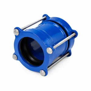 Acople de alto rango marca PAM para unión y reparación de tuberías industriales, conexión mecánica de amplio rango para sistemas hidráulicos de agua y conducción de fluidos.