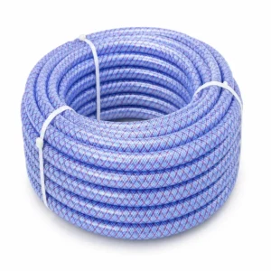 Manguera PVC azul para pulverización de 1015 PSI, ideal para fumigación agrícola, aplicación de pesticidas, herbicidas y sistemas de pulverización de alta presión con excelente resistencia.