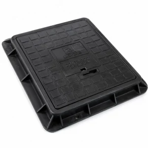 Marco y tapa termoplástico de alta resistencia para cajas de medidores y redes de agua, fabricado con material duradero y anticorrosivo, ideal para instalaciones residenciales, comerciales e industriales con excelente resistencia a la intemperie y al impacto.